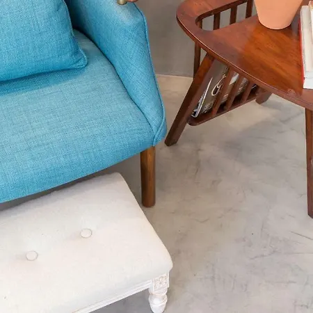 Apartment Patio Da Rainha A By Nook