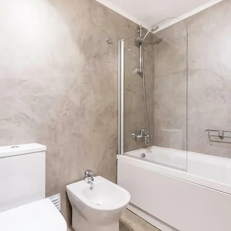 Apartment Patio Da Rainha A By Nook *