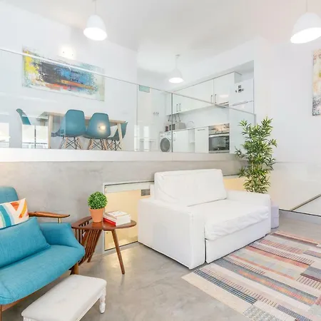 Patio Da Rainha A By Nook Estoril