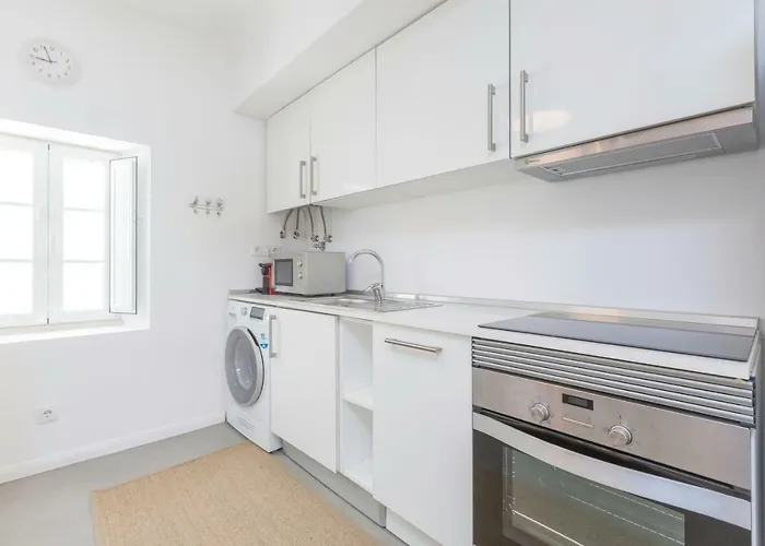 Daire Patio Da Rainha A By Nook